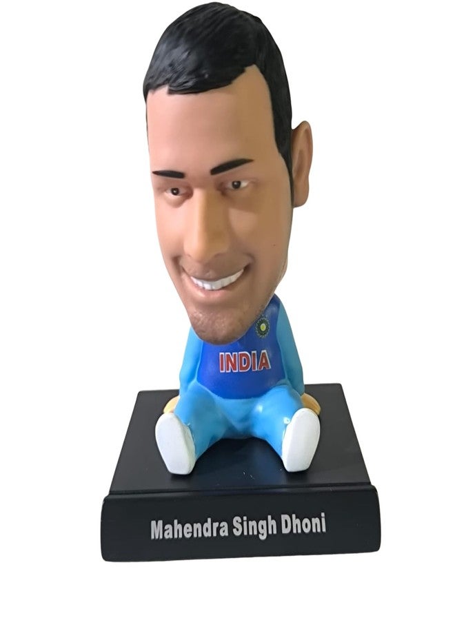 Iconic Keychains سلسلة مفاتيح مميزة، مجسم رأس هزاز للاعب الكريكيت الهندي إم إس دوني، تذكارات رياضية قابلة للجمع، قميص أزرق مع حامل عرض - Image 2